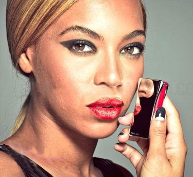 Beyonce'un Photoshop'suz fotoğrafları şaşırttı Beyonce'un Photoshop'suz fotoğrafları şaşırttı
