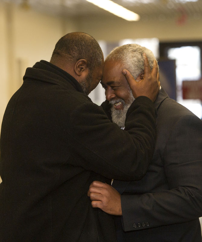 ABD'li Jackson 39 yıl boşuna hapis yattı ABD'li Jackson 39 yıl boşuna hapis yattı