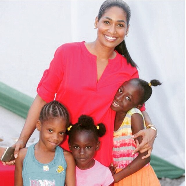 Jamaikalı kadın bakan kaza geçirdi