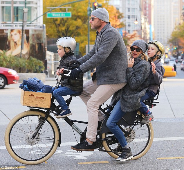 Türkiye değil New York'un göbeği Türkiye değil New York'un göbeği