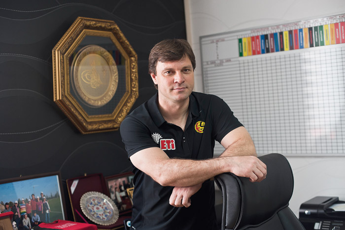 Başarısı çok egosu az: 'Ertuğrul Sağlam' Başarısı çok egosu az: 'Ertuğrul Sağlam'