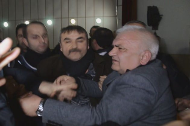 MHP kongresinde kavga