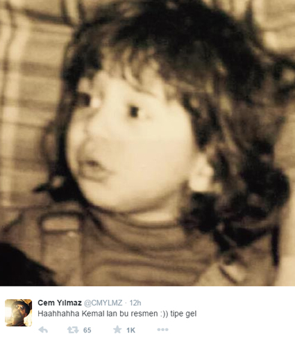 Cem Yılmaz çok özel bir resmini paylaştı Cem Yılmaz çok özel bir resmini paylaştı
