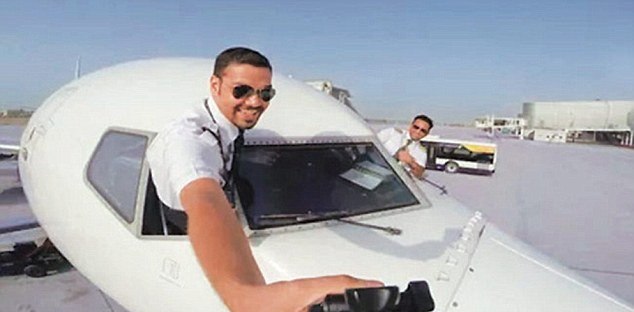 Selfie meraklısı pilota soruşturma!