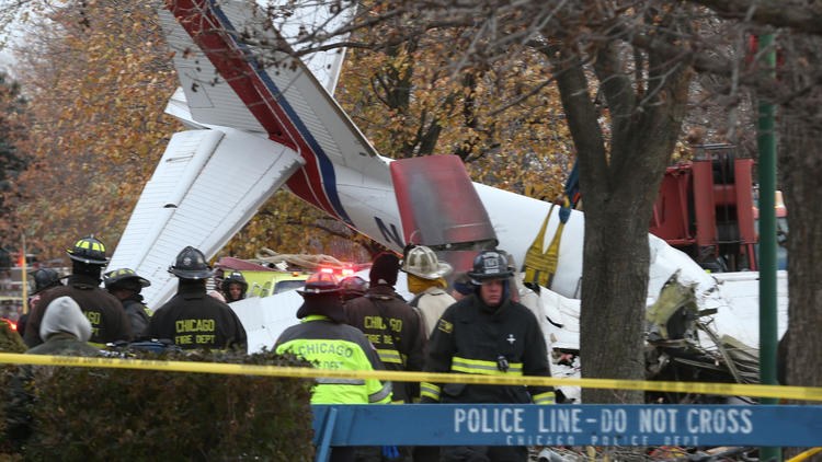 Kargo uçağı evin üzerine düştü! Kargo uçağı evin üzerine düştü!