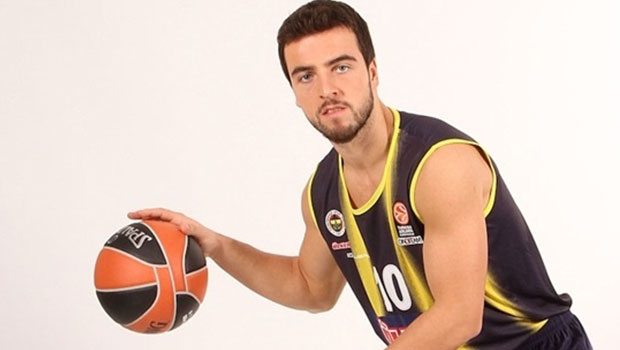 Fenerbahçe'nin yeni 11'i... Vesley kalede! Fenerbahçe'nin yeni 11'i... Vesley kalede!