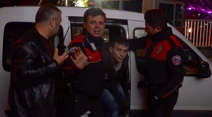 Cinnet getiren koca iki karısını da öldürdü!