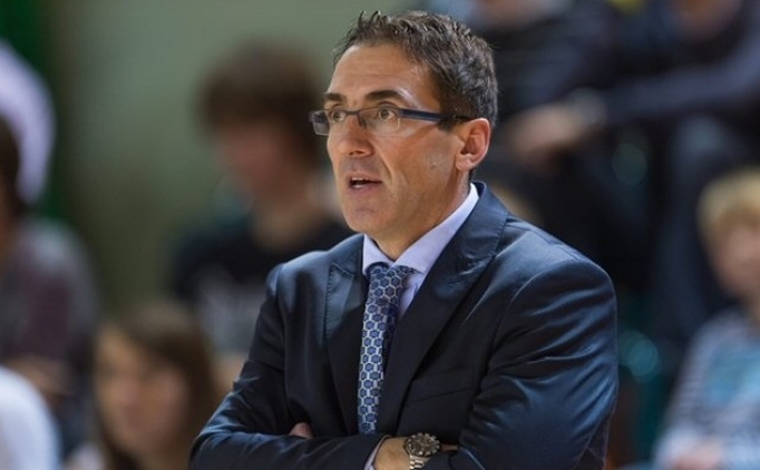 Fenerbahçe'ye yeni antrenör Fenerbahçe'ye yeni antrenör