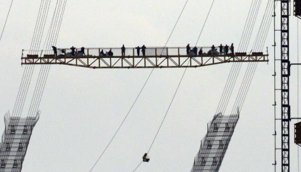 Körfez Köprüsü'nde geçici yolda sona doğru Körfez Köprüsü'nde geçici yolda sona doğru