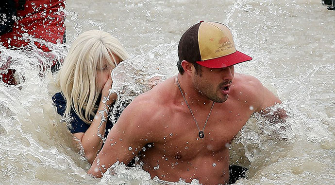 Lady Gaga yardım kampanyası için bakın ne yaptı? Lady Gaga yardım kampanyası için bakın ne yaptı?