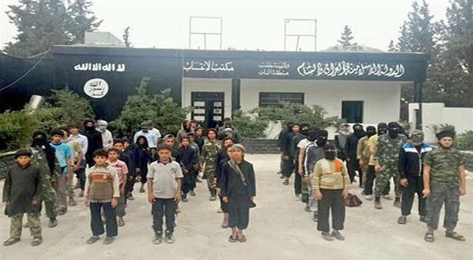 IŞİD 100 çocuğu kaçırdı IŞİD 100 çocuğu kaçırdı