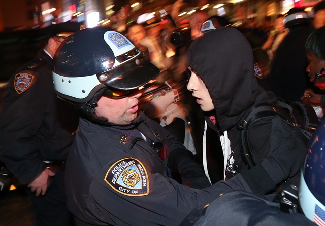 ABD'de isyan! ABD'de isyan!