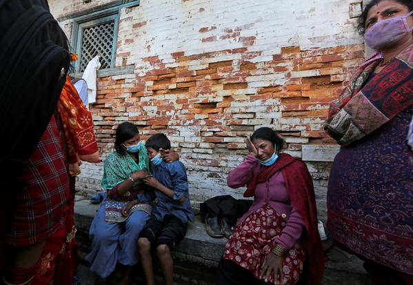Nepal'de ölü sayısı on binleri bulabilir