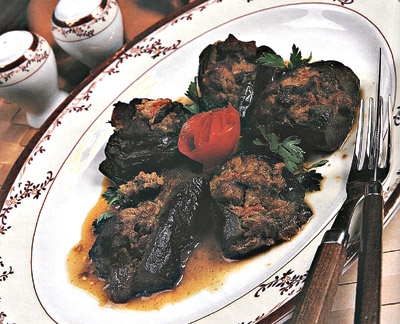 Mukaddes topraklara doğru Surre Alayı Mukaddes topraklara doğru Surre Alayı