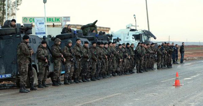 Peşmerge 43 saat sonra Kobani'ye gitti