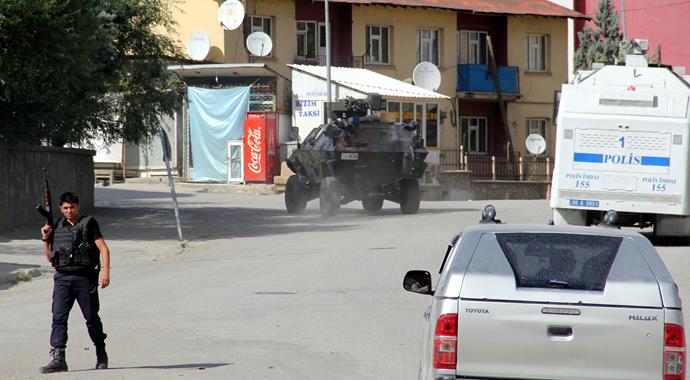 Hakkari'de panik anları!
