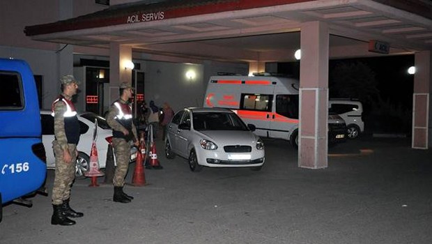 Adana'da jandarma eri başından vurulmuş bulundu Adana'da jandarma eri başından vurulmuş bulundu