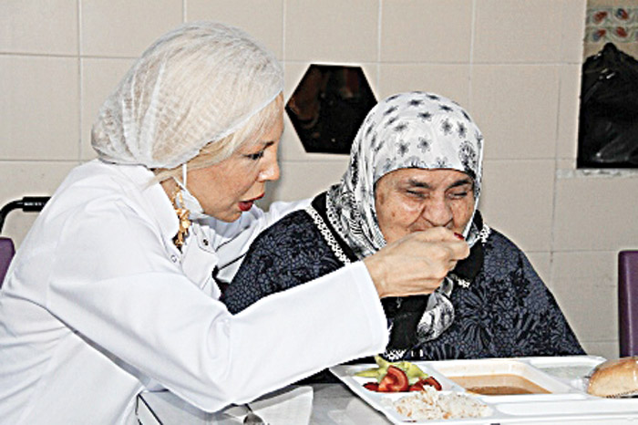 Sadece ünlü değil aynı zamanda yardım severler