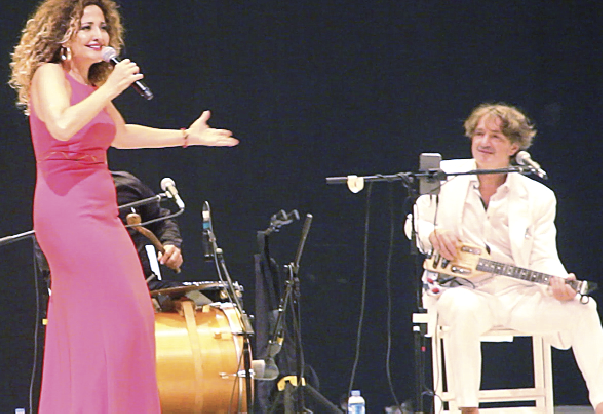 Prof. Dr. Şansın Tüzün: Fizikte de müzikte de başarılı bir profesör