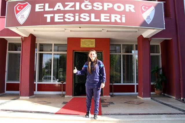 Ümit Özat'tan tarihi geri vites! Ümit Özat'tan tarihi geri vites!