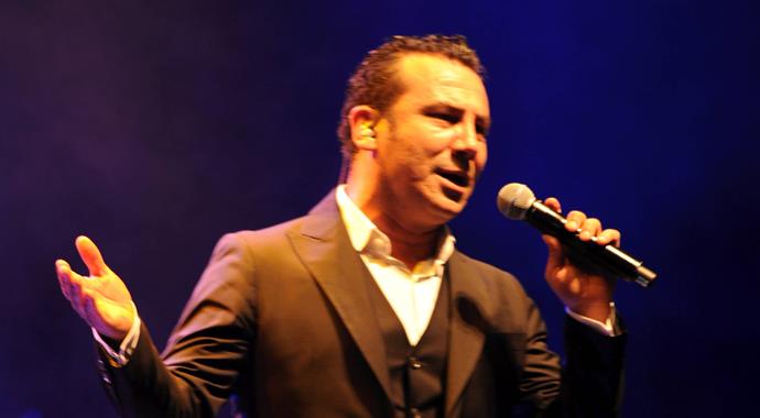 Ferhat Göçer'den Londra'da müzik ziyafeti Ferhat Göçer'den Londra'da müzik ziyafeti