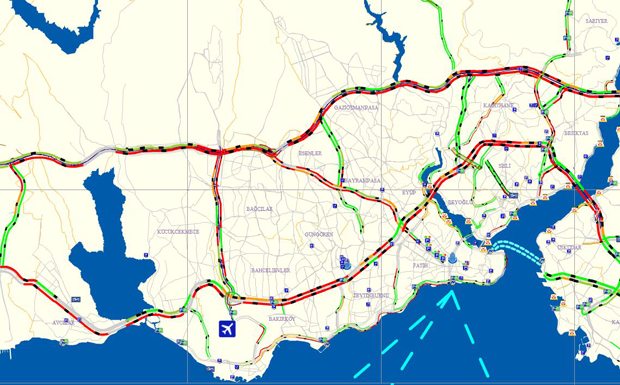 İstanbul'da bu yollar adeta durdu İstanbul'da bu yollar adeta durdu