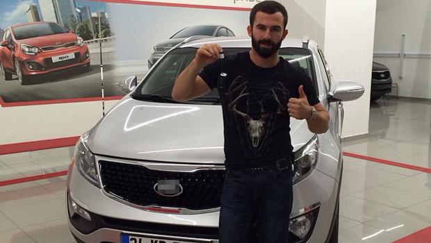 Survivor Turabi 4 ay sonra ödülüne kavuştu! Survivor Turabi 4 ay sonra ödülüne kavuştu!