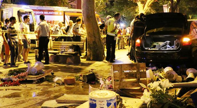 Bağdat Caddesi'nde sahur vakti korkunç kaza