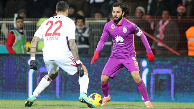 Galatasaraylı yıldızın Volkan'a sürprizi var! Galatasaraylı yıldızın Volkan'a sürprizi var!