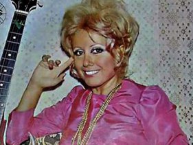 Behiye Aksoy yoğun bakımda! Son sağlık durumu nasıl? Behiye Aksoy yoğun bakımda! Son sağlık durumu nasıl?