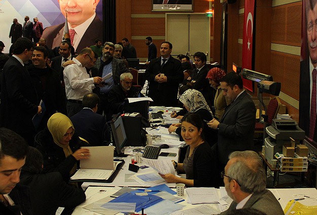 İstanbul'da adaylık için AK Parti'ye rekor başvuru İstanbul'da adaylık için AK Parti'ye rekor başvuru