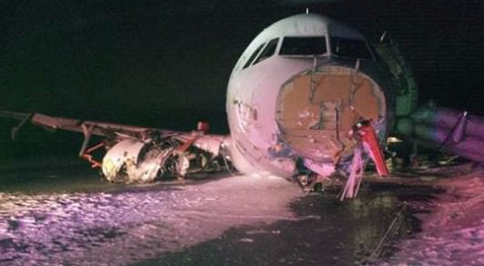 Air Canada uçağında korkunç anlar! Air Canada uçağında korkunç anlar!