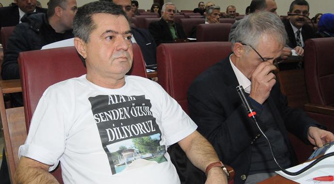 Yalova'da CHP'li üyeden ağır sözler Yalova'da CHP'li üyeden ağır sözler