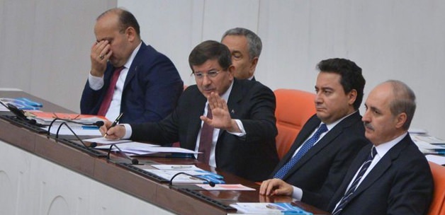 Bütçe görüşmelerinde dikkat çeken ayrıntılar Bütçe görüşmelerinde dikkat çeken ayrıntılar