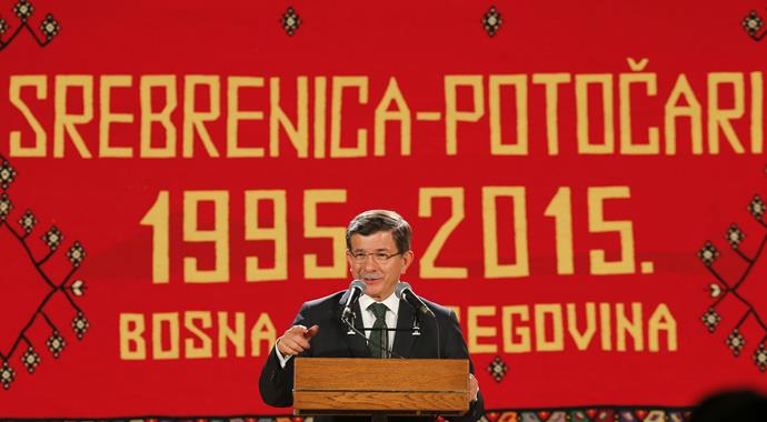 Dünyanın utancı Srebrenitsa soykırımının üzerinde 20 yıl geçti ama...