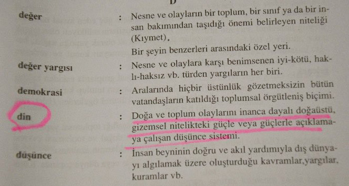 Sosyoloji kitabındaki 'din' tarifi büyük tepki Sosyoloji kitabındaki 'din' tarifi büyük tepki