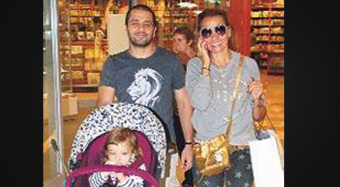 Ebru Akel'in aile saadeti Ebru Akel'in aile saadeti
