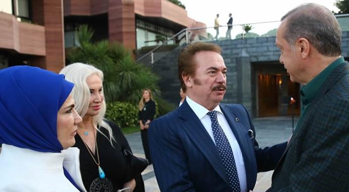 Erdoğan'dan iftara katılanları çok özel hediye