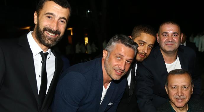 Erdoğan'dan iftara katılanları çok özel hediye