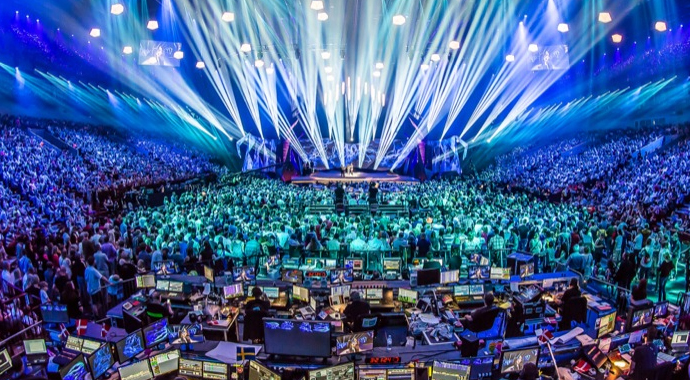 Türkiye'den flaş Eurovision kararı! Peki kim temsil edecek?