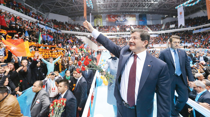 Başbakan meydan okudu: Bütün hainler hesap verecek Başbakan meydan okudu: Bütün hainler hesap verecek