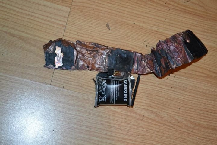 Samsung'un telefonu patladı