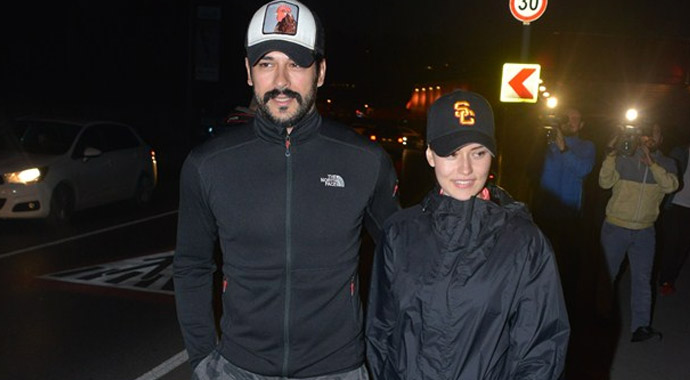 Fahriye Evcen makyajsız yakalandı Fahriye Evcen makyajsız yakalandı