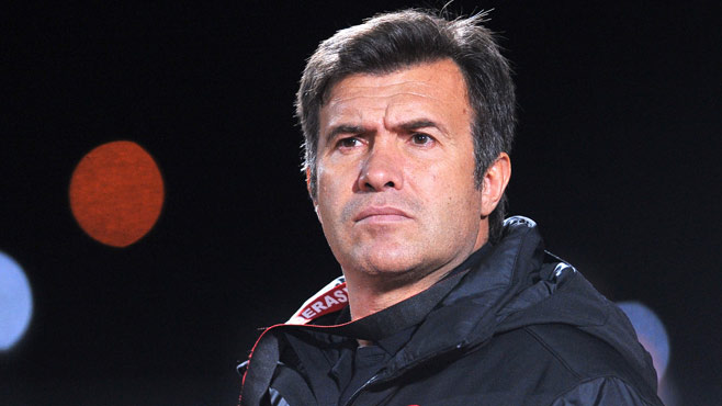 Feyyaz Uçar'dan Demba Ba'ya övgü Feyyaz Uçar'dan Demba Ba'ya övgü