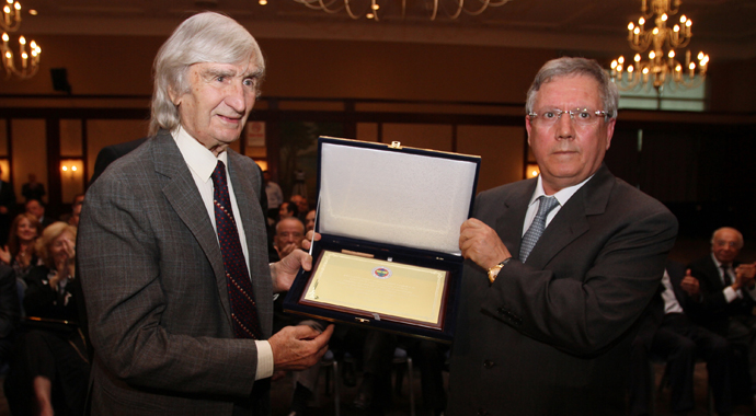 Aziz Yıldırım'dan başsağlığı mesajı