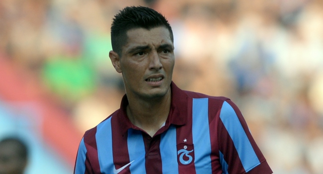 Trabzonspor'a Oscar Cardozo'dan kötü haber! Trabzonspor'a Oscar Cardozo'dan kötü haber!