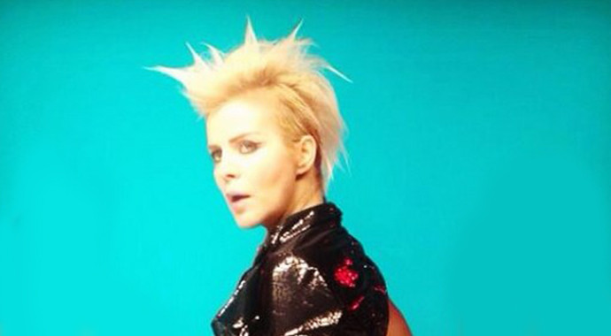 Ömür Gedik'in 2015 imajı şaşırttı Ömür Gedik'in 2015 imajı şaşırttı