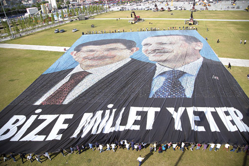 Yurdun dört bir yanından milyonlarca kişi Yenikapı'ya akın etti