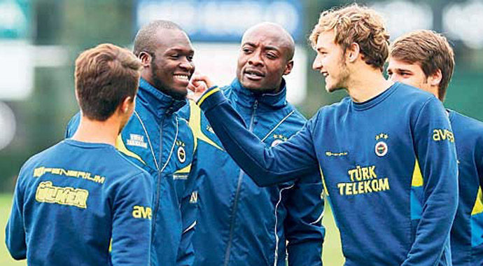 Fenerbahçe 1, Kayserispor 2 (FB, Kayserispor) Fenerbahçe 1, Kayserispor 2 (FB, Kayserispor)