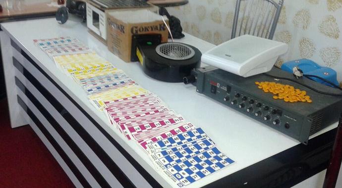 Parti binasını böyle bastılar! Parti binasını böyle bastılar!